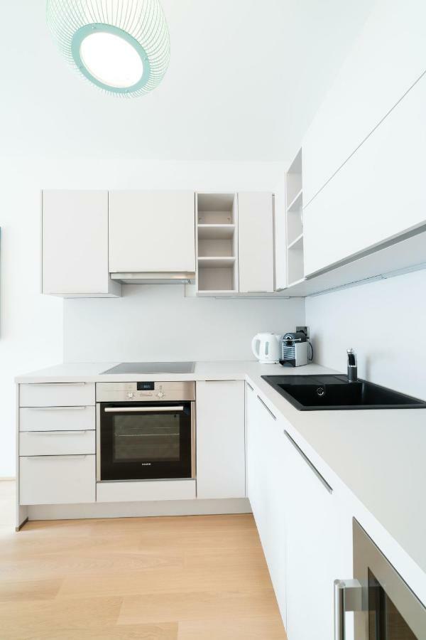 Vienna Residence | Spacious Serviced Apartment In Vienna Directly At The U4 Exterior photo